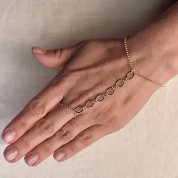 18k Gold Filled Diamond Cut Fancy Hand Chain